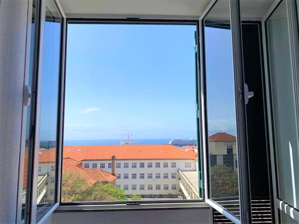 Madeira, 3 Bedroom Apartment With Ocean Views In Funchal Dış mekan fotoğraf